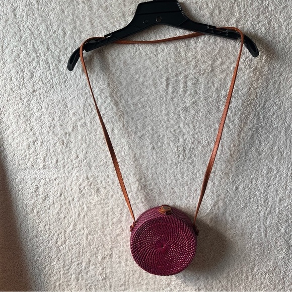 Handwoven Round Rattan Bali Crossbody Bag Boho Sustainable Button Closure Batik - Picture 9 of 10